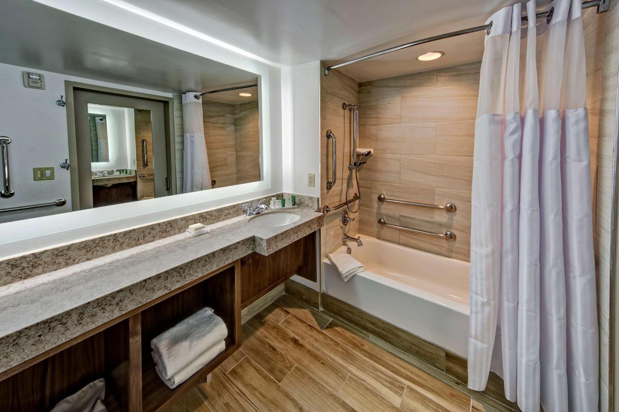 Hilton Knoxville Airport Алкоа Экстерьер фото
