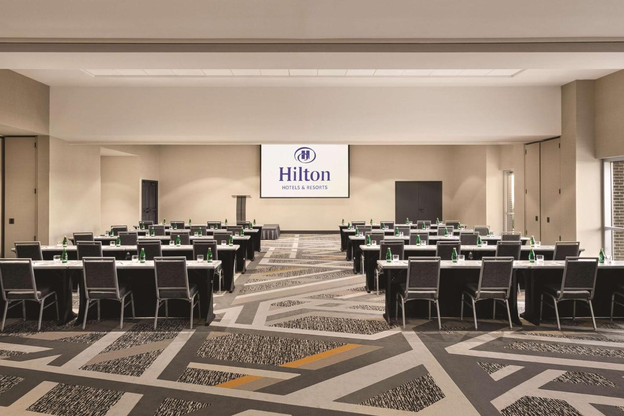 Hilton Knoxville Airport Алкоа Экстерьер фото
