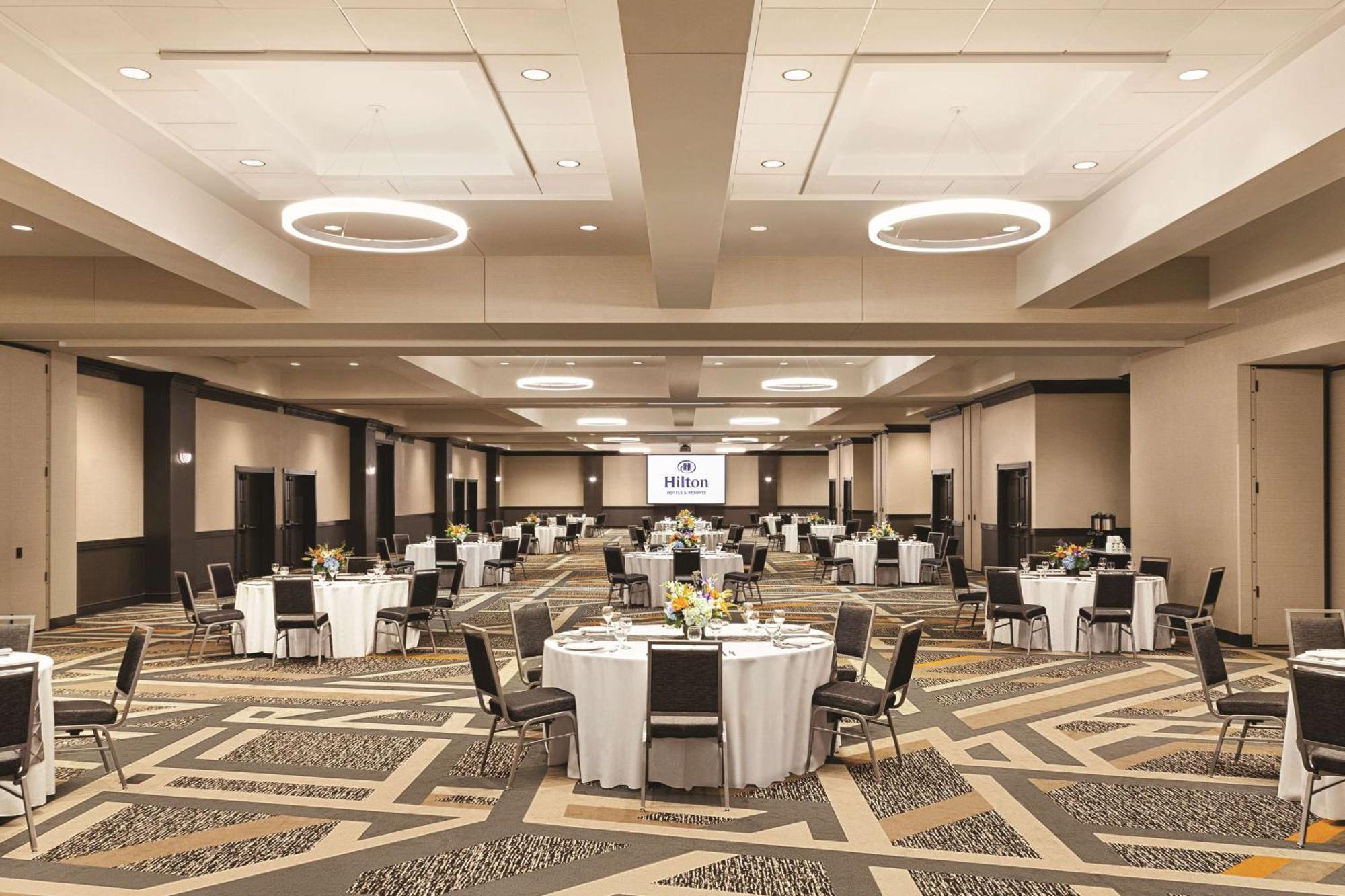 Hilton Knoxville Airport Алкоа Экстерьер фото