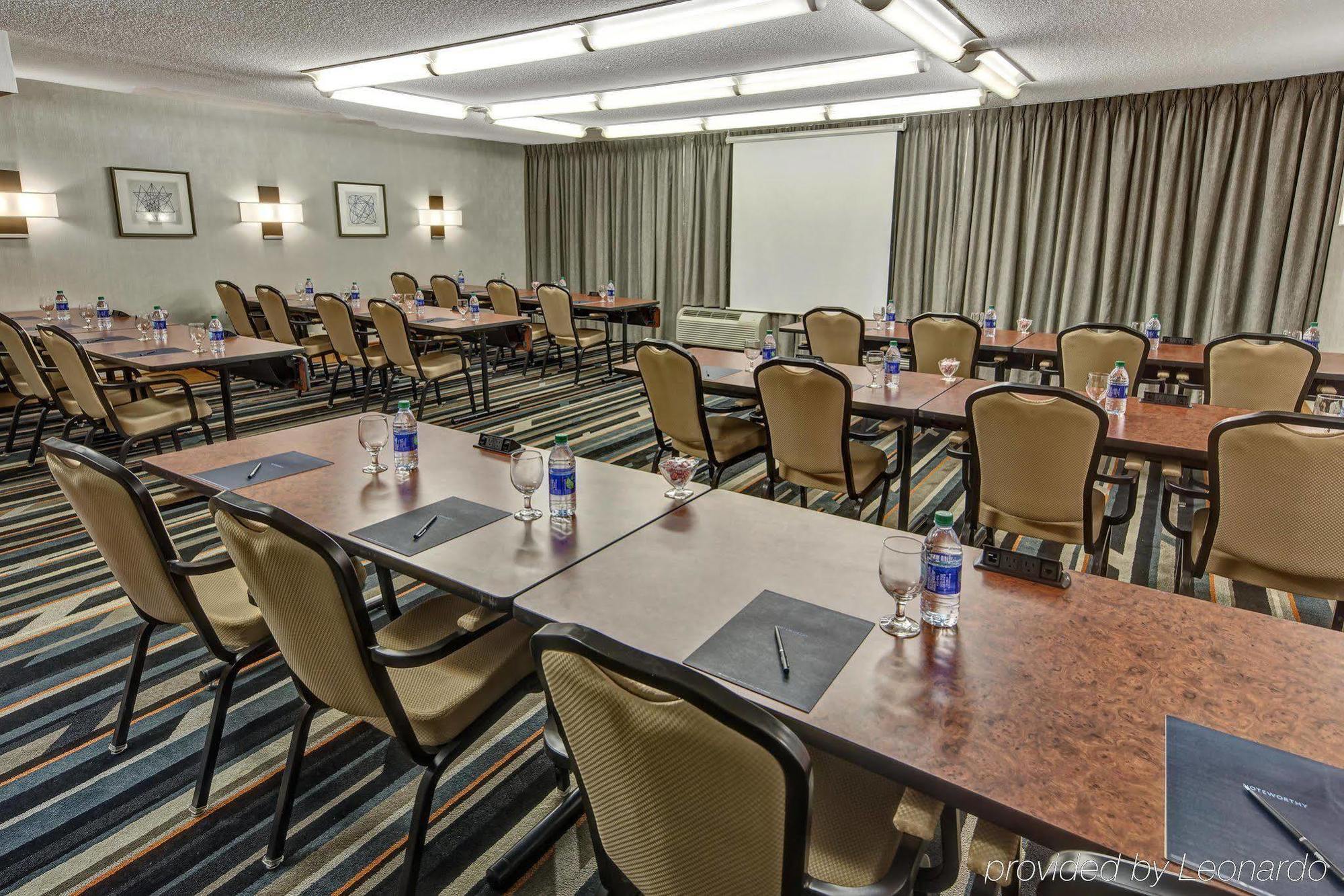 Hilton Knoxville Airport Алкоа Экстерьер фото